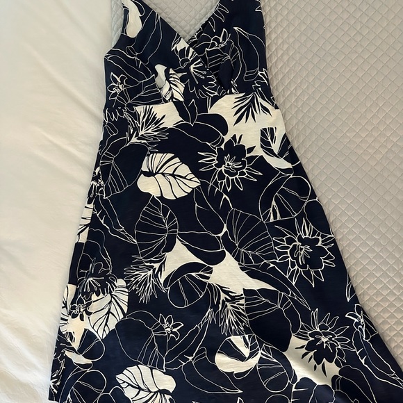 Patagonia Navy White Tropical Print Summer Dress Sz Small - Picture 2 of 5